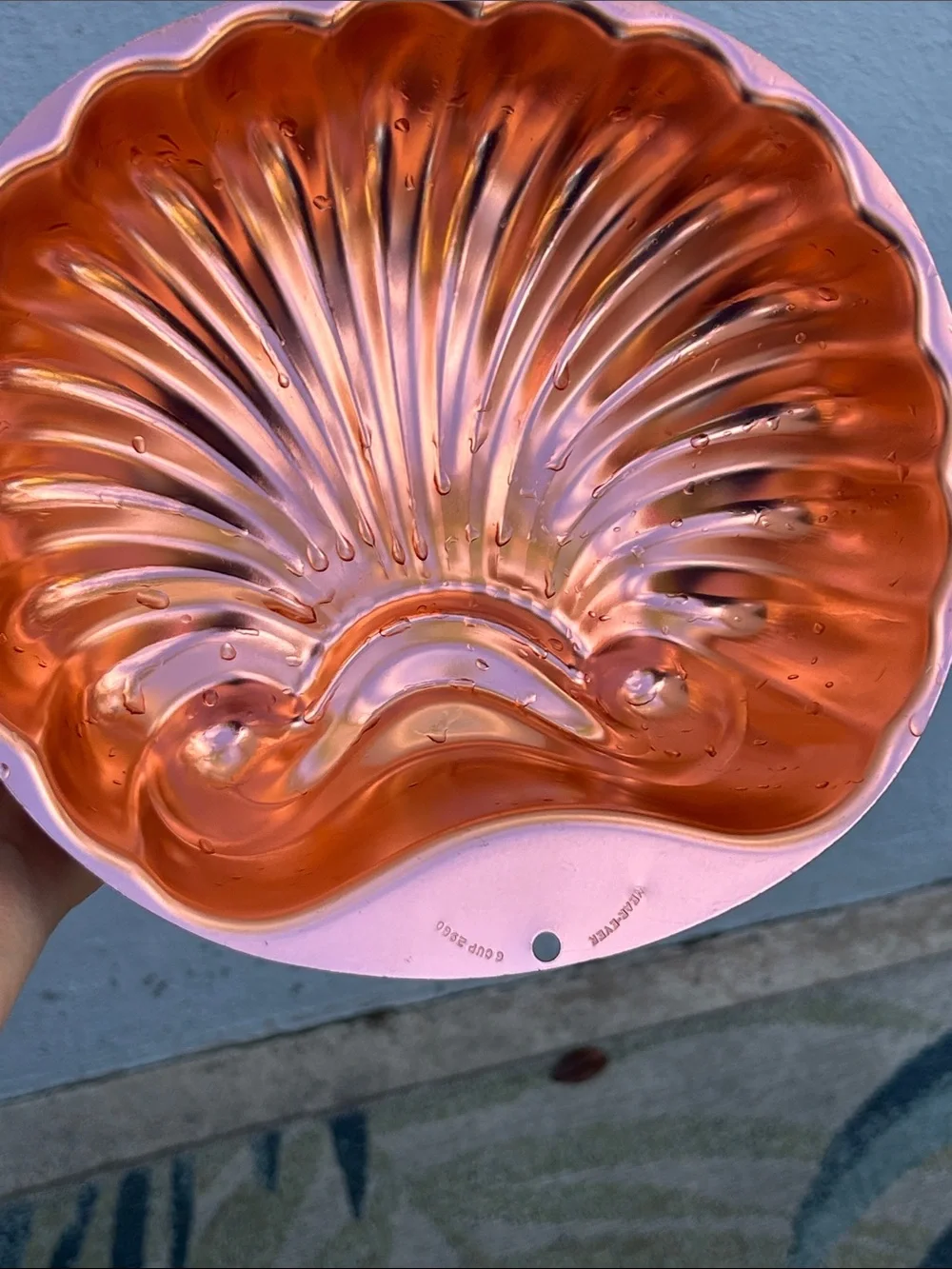 Wear-Ever cup capacity